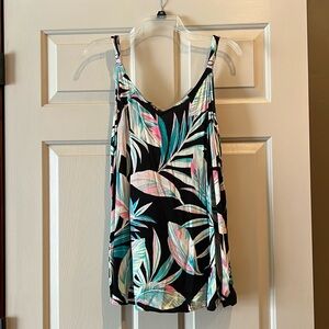 Torrid tropical tank top size 3